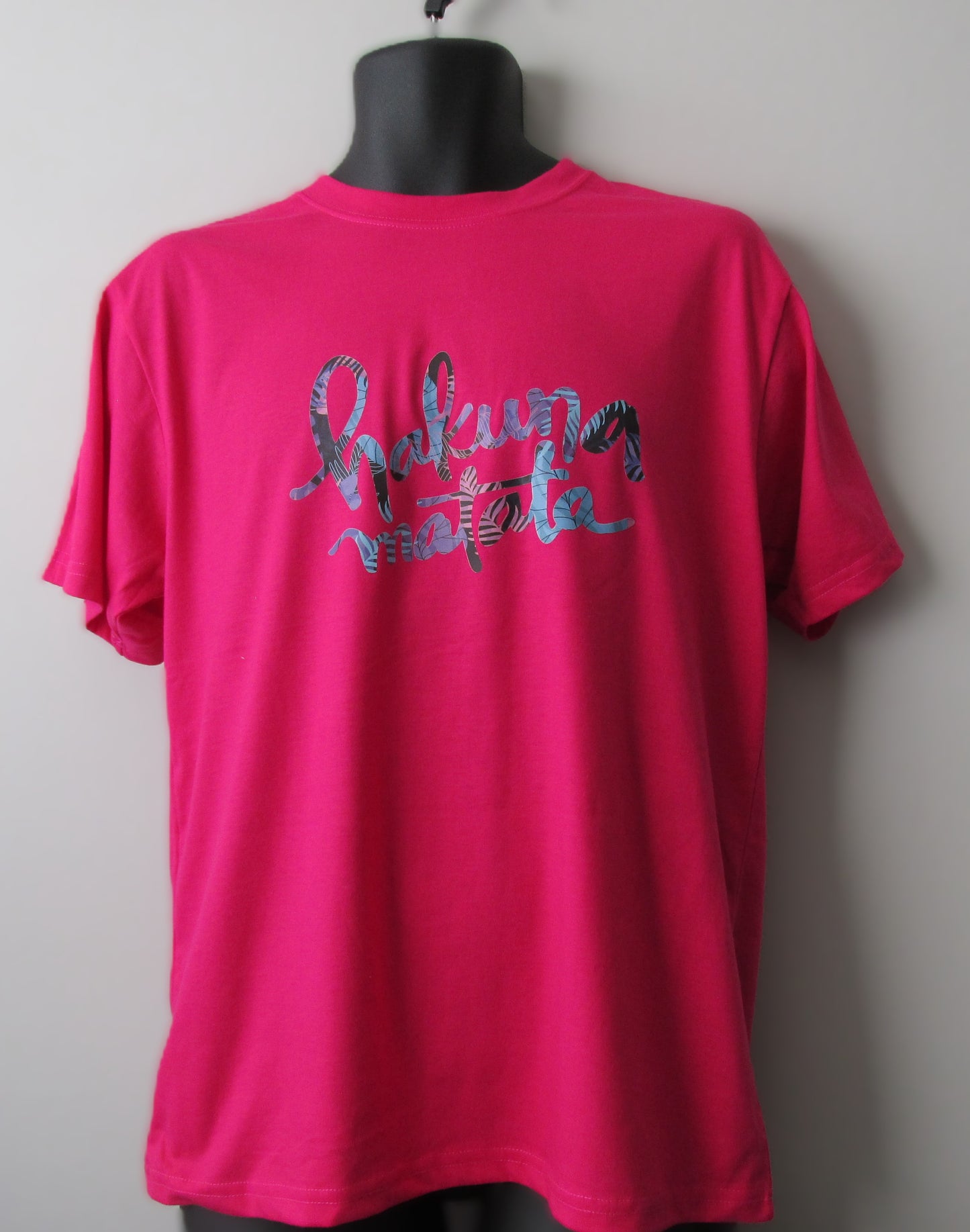 Hakuna Matata Crew Neck T-shirt - Pink